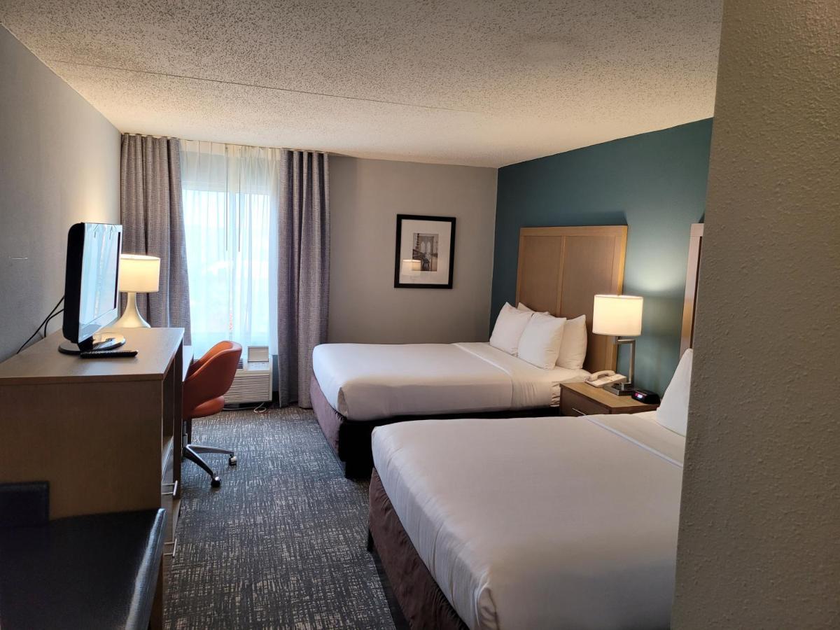 Comfort Inn & Suites Alexandria West Екстер'єр фото