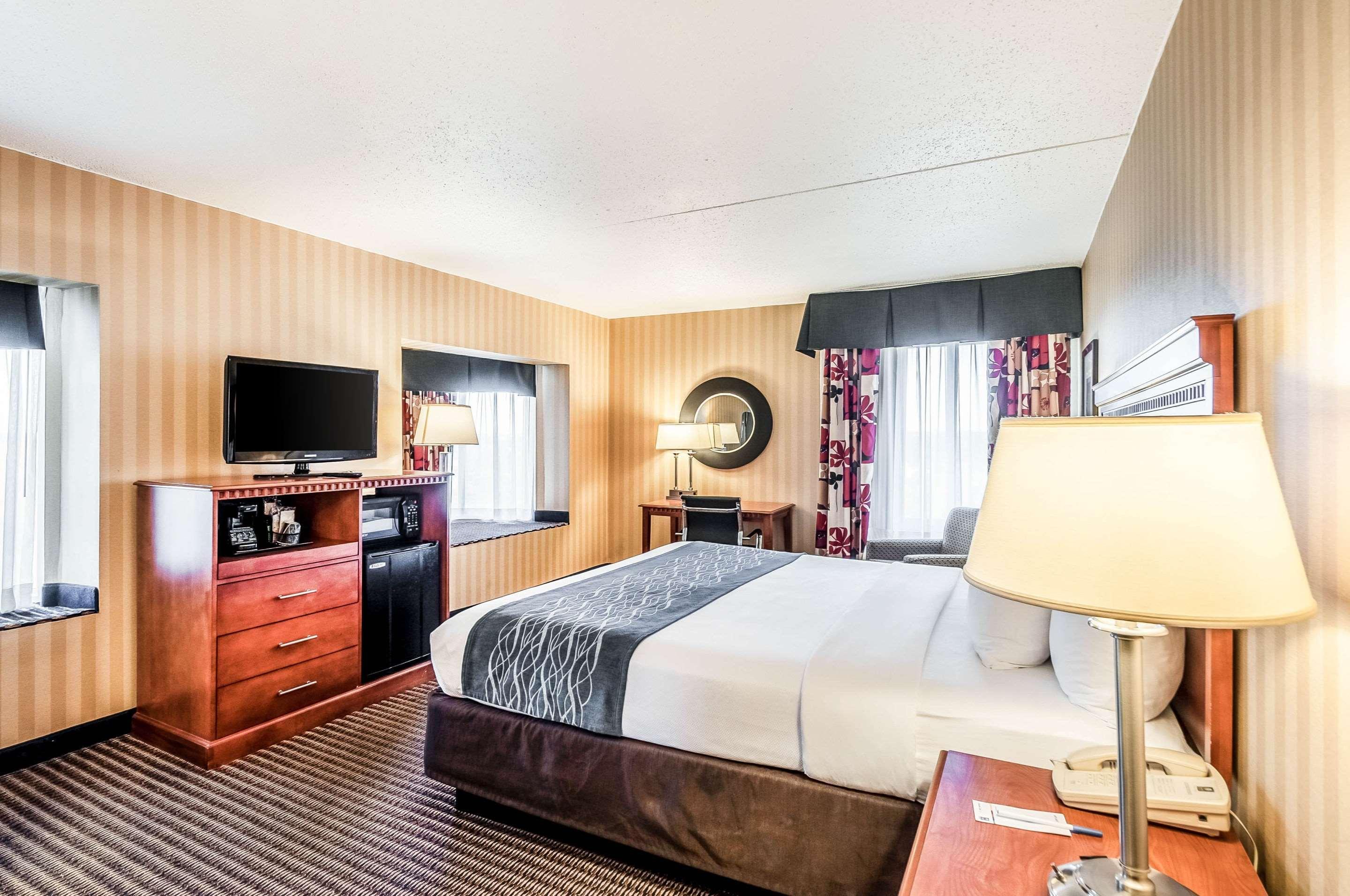 Comfort Inn & Suites Alexandria West Екстер'єр фото