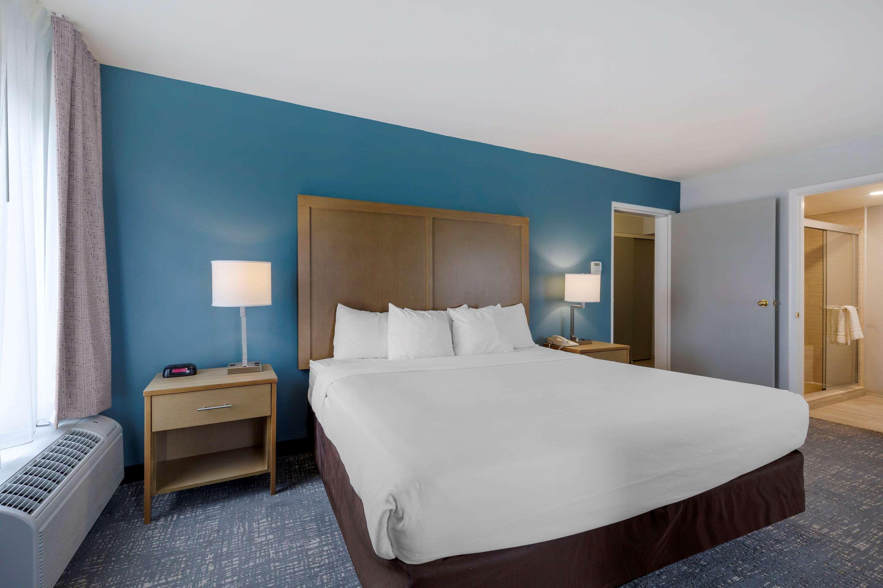Comfort Inn & Suites Alexandria West Екстер'єр фото