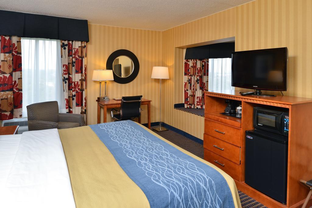 Comfort Inn & Suites Alexandria West Екстер'єр фото